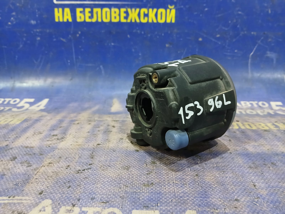 Туманка левая NISSAN PRESAGE 2006-2009