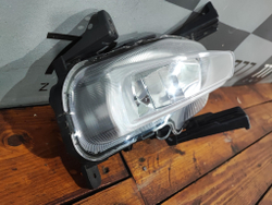 ПТФ передняя правая Kia Ceed 3 (CD) 18-22 Б/У Оригинал 92202J7000