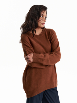 Свитер из мериноса и кашемира в карамельном цвете