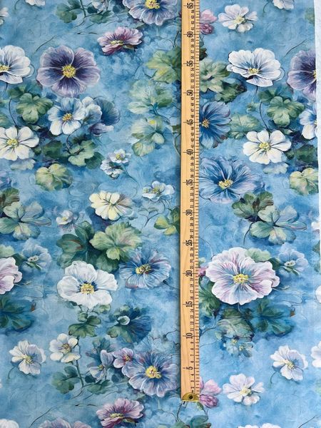 В ПУТИ, АКВАРЕЛЬНЫЕ ФИАЛКИ НА ГОЛУБОМ ФОНЕ - 100% ХЛОПОК 6