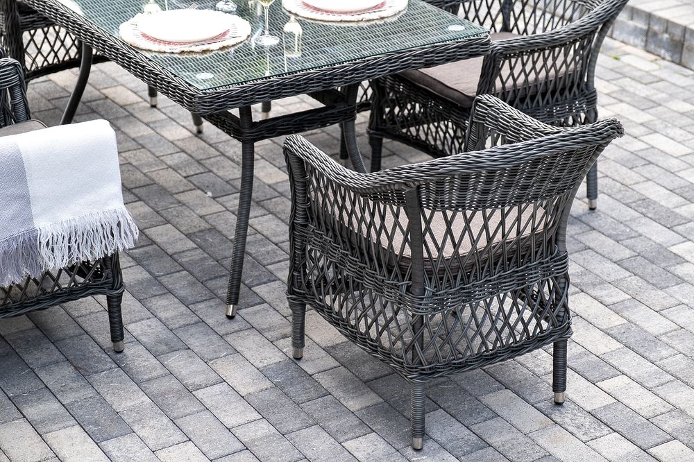 "Амароне" обеденная группа из искусственного ротанга на 6 персон, цвет графит