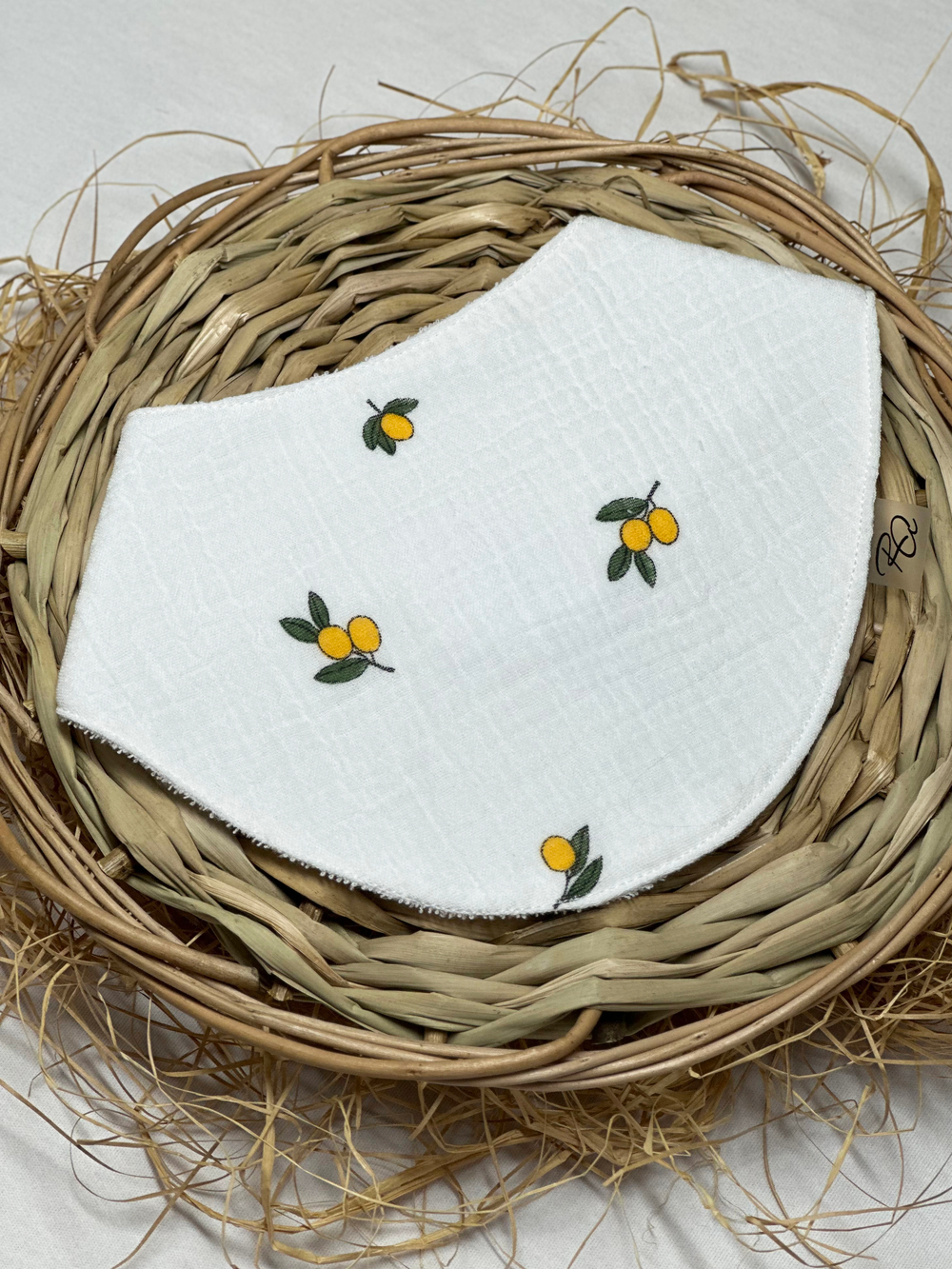 Непромокаемый слюнявчик-нагрудник на кнопках RinaAmari Муслин в ассортименте