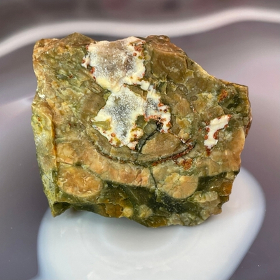 32476 Яшма океаническая необработанная 43мм