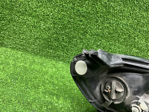 Фара левая Lada Granta (2018-н.в.) галоген