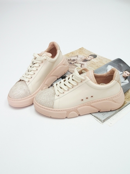 Кроссовки женские демисезонные