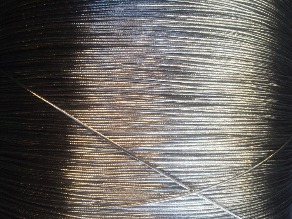 Трос стальной н/ж 12х18н10т 0.65 мм