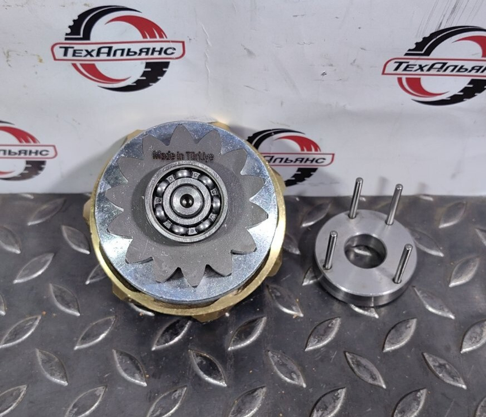 Водяная помпа RE530194