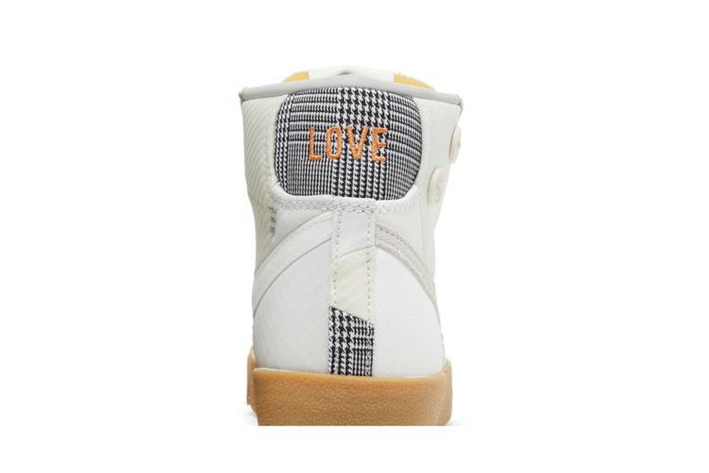 Кроссовки Nike Blazer 77 Lx "Voodoo" (Женская размерная сетка)
