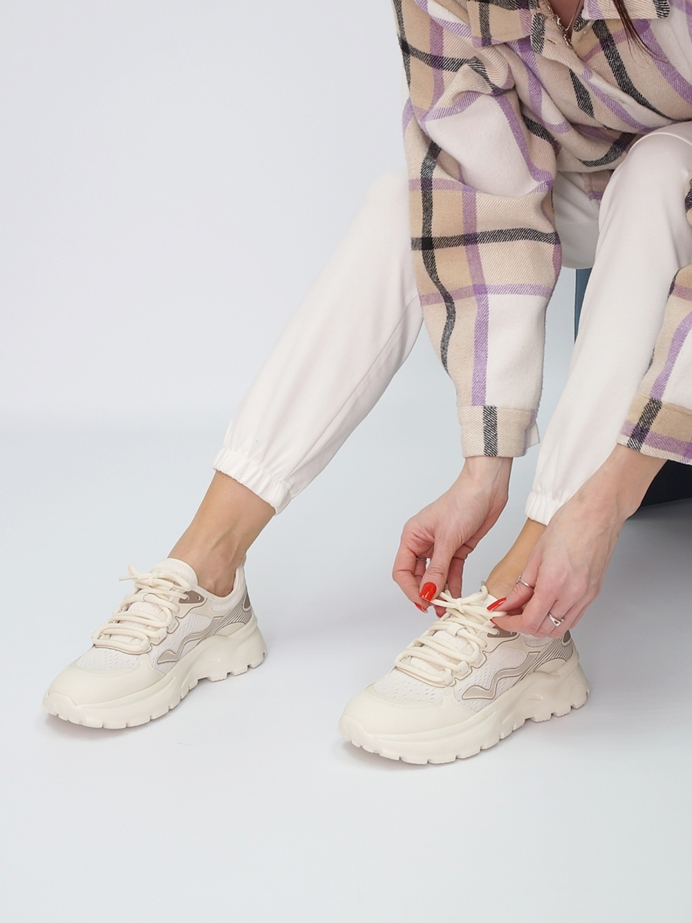 Кроссовки женские летние