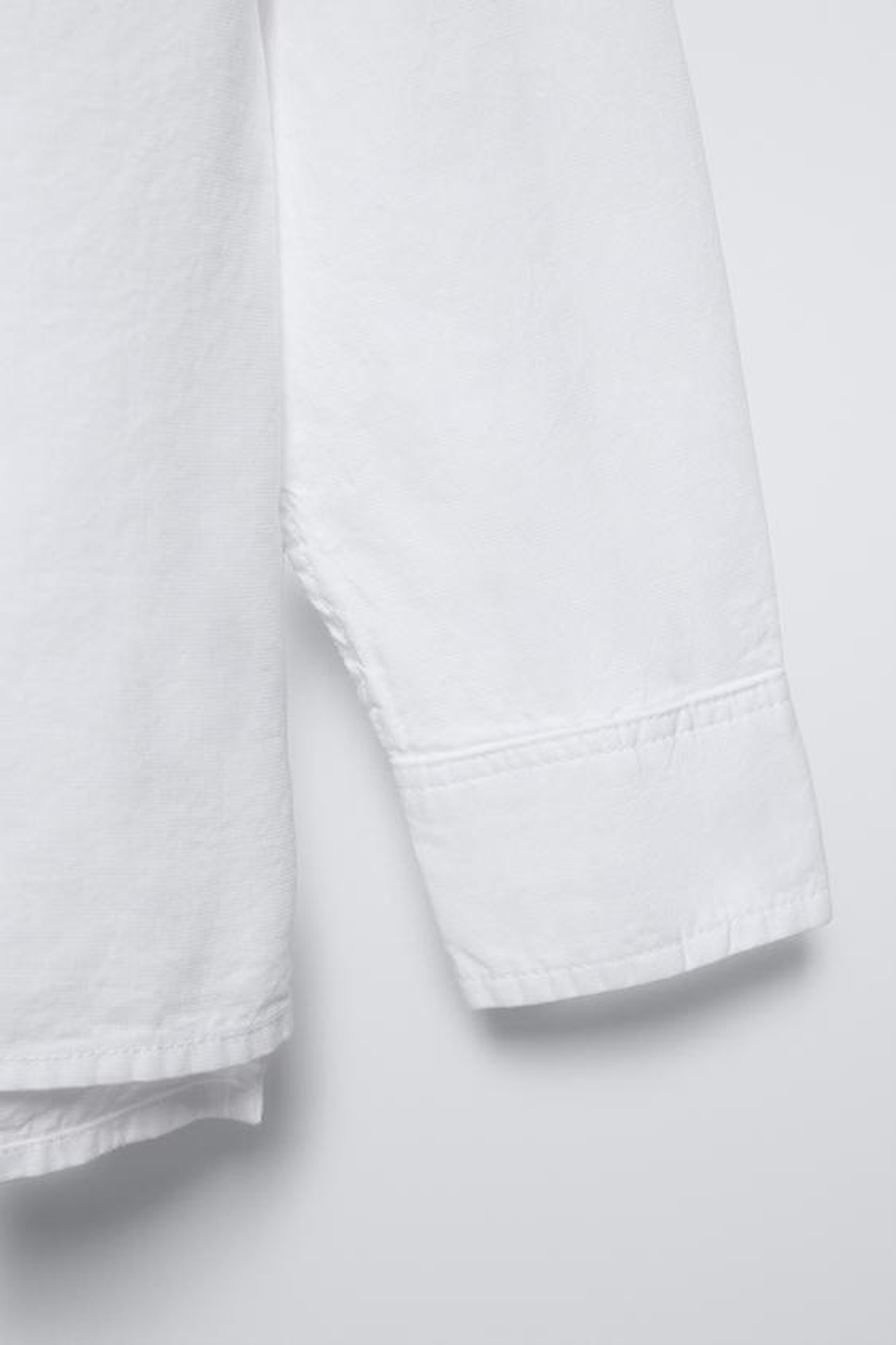 ZARA РУБАШКА ИЗ РЕЛЬЕФНОЙ ТКАНИ С КАРМАНОМ, БЕЛЫЙ