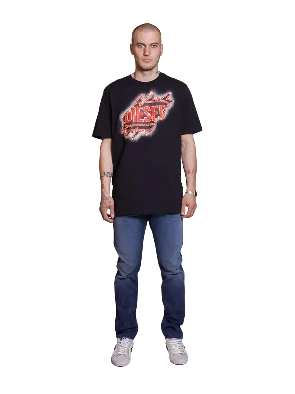 Джинсы M DIESEL