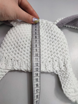 Шапка с ушками зайки на 1/3 года