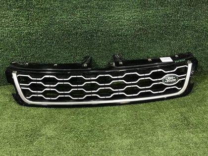 Решетка радиатора Range Rover Evoque 2 (2018-2024)