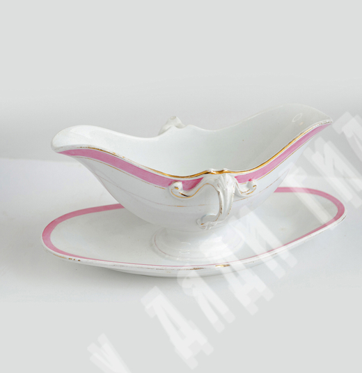 Соусник фарфоровый. Гарднеровский фарфоровый завод, с. Вербилки. 1870–1880-е. Россия.