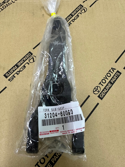 Вилка Сцепления TOYOTA 3120460090