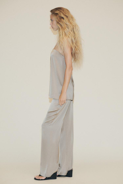 ZARA АТЛАСНЫЙ ТОП БЕЗ БРЕТЕЛЕЙ, БЕЖЕВЫЙ/ЗЕЛЕНЫЙ