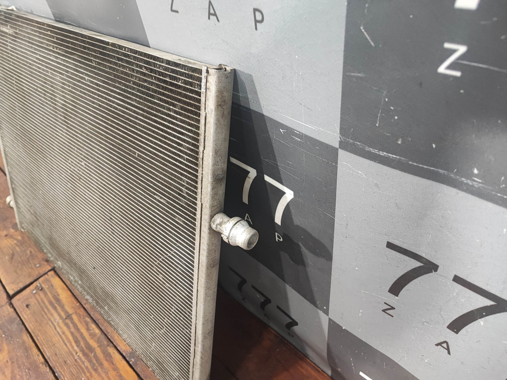 Радиатор дополнительный Mercedes S (W222) 13-20 Б/У Оригинал A0995003500