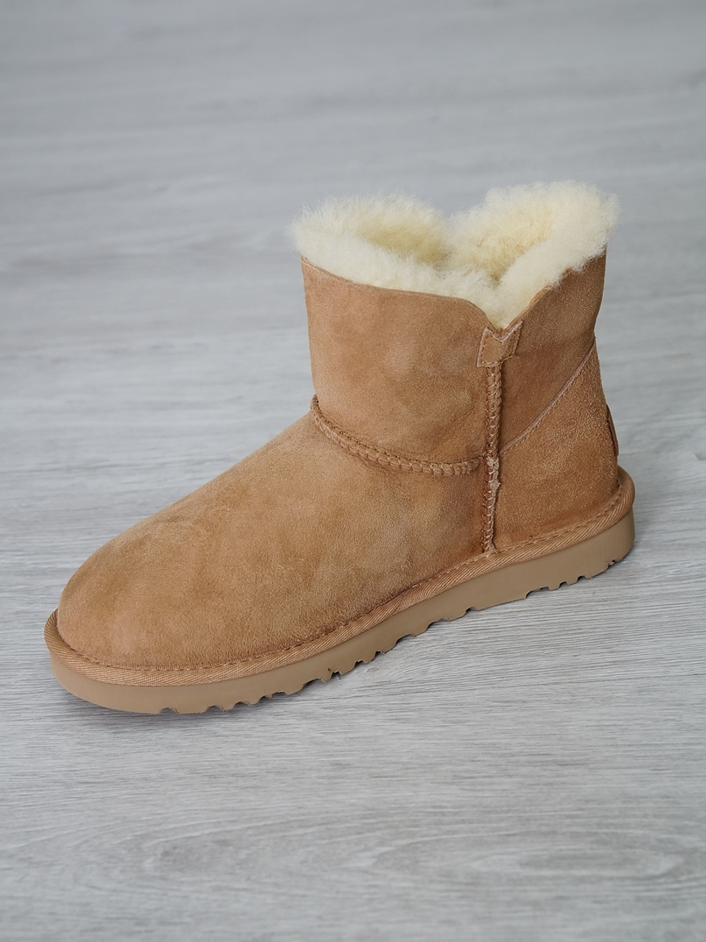 Угги женские зимние