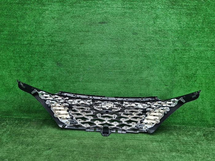 Решетка радиатора Omoda C5 (2022-н.в.)