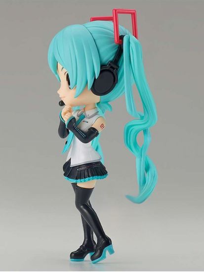 Фигурка Аниме Q Posket Hatsune Miku V4X B 14см BP18912P