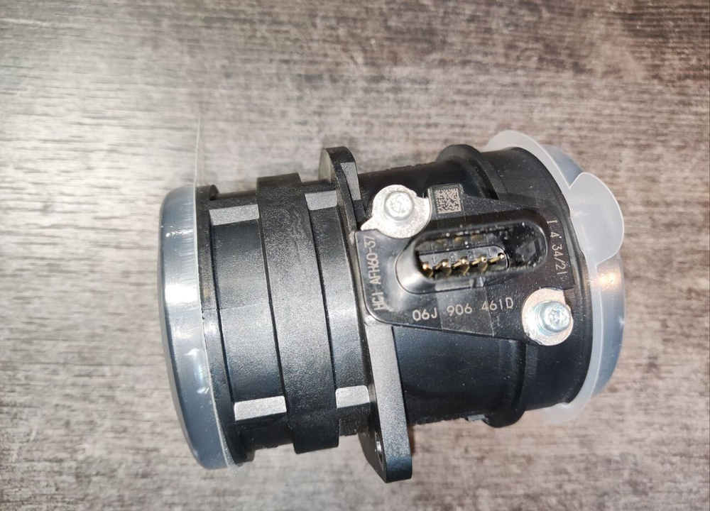 Датчик массового расхода воздуха ДМРВ VAG GEN 2 1.8T - 2.0T Hitachi