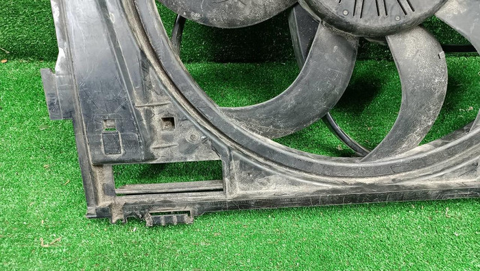 Диффузор с вентилятором BMW 5er F10 (2009-2017)