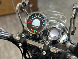 Royal Enfield Meteor 350 Aurora Black