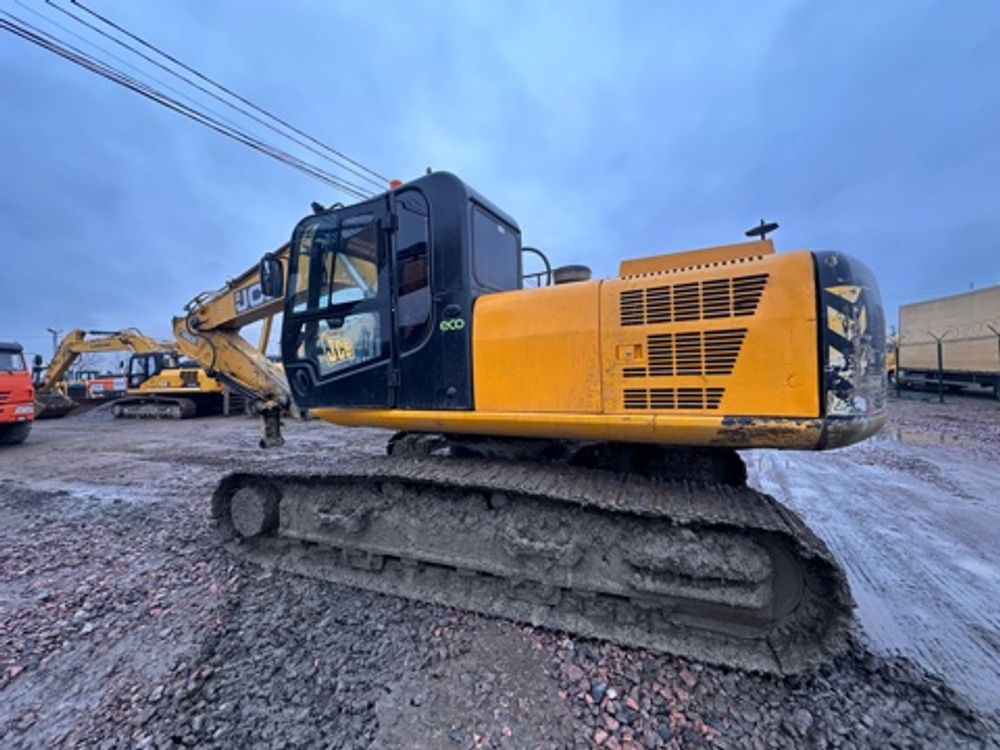JCB JS 205 Экскаватор JS 205 LC (Дизельный, 5,9 л, 140 л.с., АТ)