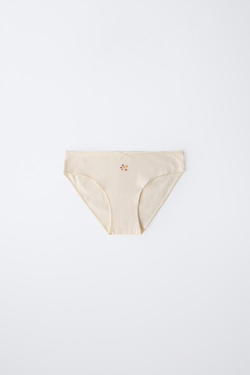 ZARA НАБОР ИЗ ШЕСТИ ТРУСОВ С ЦВЕТОЧНЫМ ПРИНТОМ, ПУДРОВО-РОЗОВЫЙ