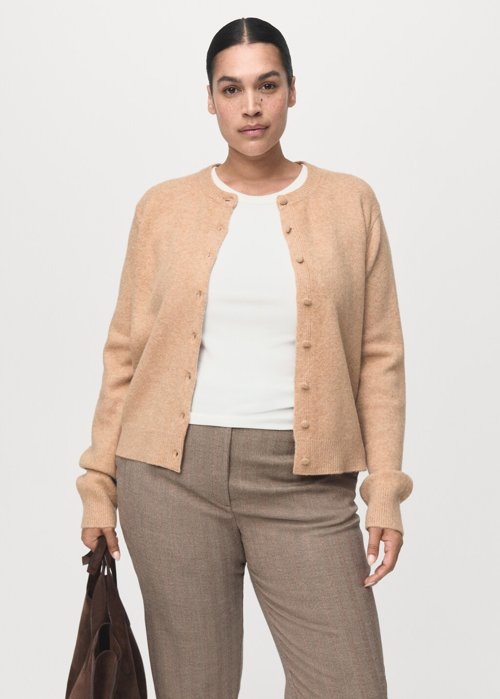 Брюки зауженного укороченного кроя в тонкую полоску