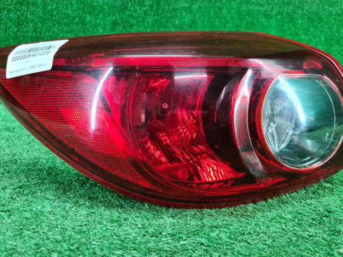 Фонарь левый внешний Mazda 3 BM 2013-2019 хэтчбек