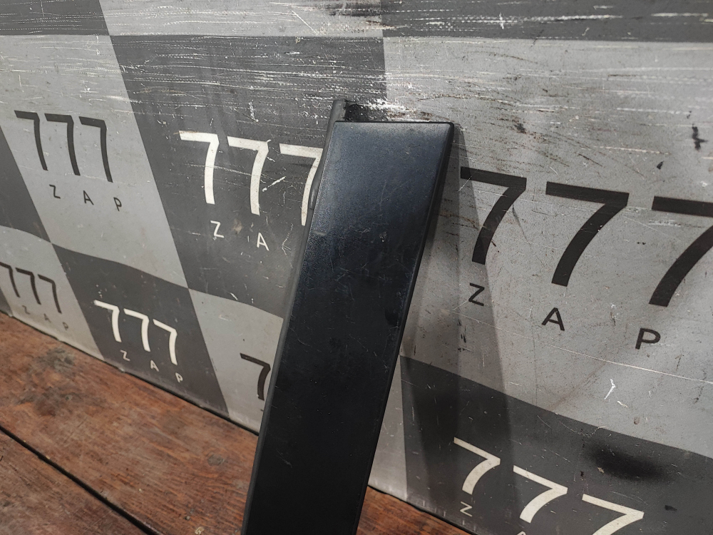 Накладка стойки задней левой Toyota RAV4 V (XA50) 18-нв Б/У Оригинал 7507642090