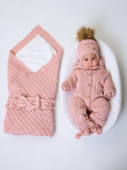 Вязаный конверт на выписку для новорожденного теплый