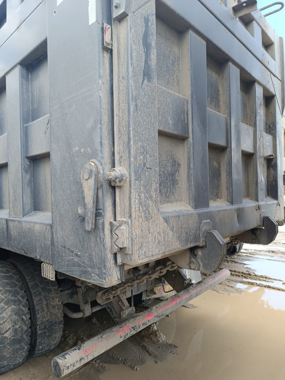 Shacman (Shaanxi) SX* 8x4 Самосвал SX33186W366C (Дизельный, 10,8 л, 441 л.с., МТ)
