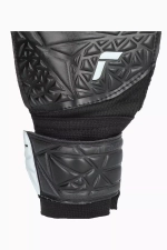 Вратарские перчатки Reusch Attrakt Starter Solid