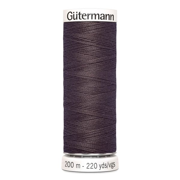 Нитки универсальные Gutermann Sew-all 100 (200 метров), 5 кат. | 540 молочный шоколад