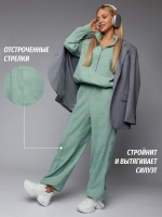 Костюм спортивный женский микровельвет фисташковый