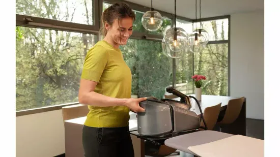 Парогенератор Braun CareStyle 7 Pro IS 7286 BK черный