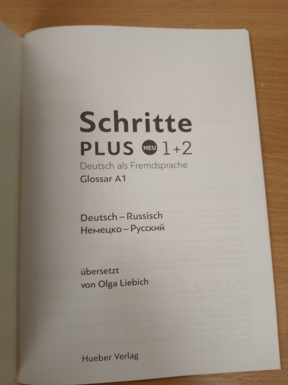 Schritte plus NEU 1+2, Glossar Deutsch-Russisch