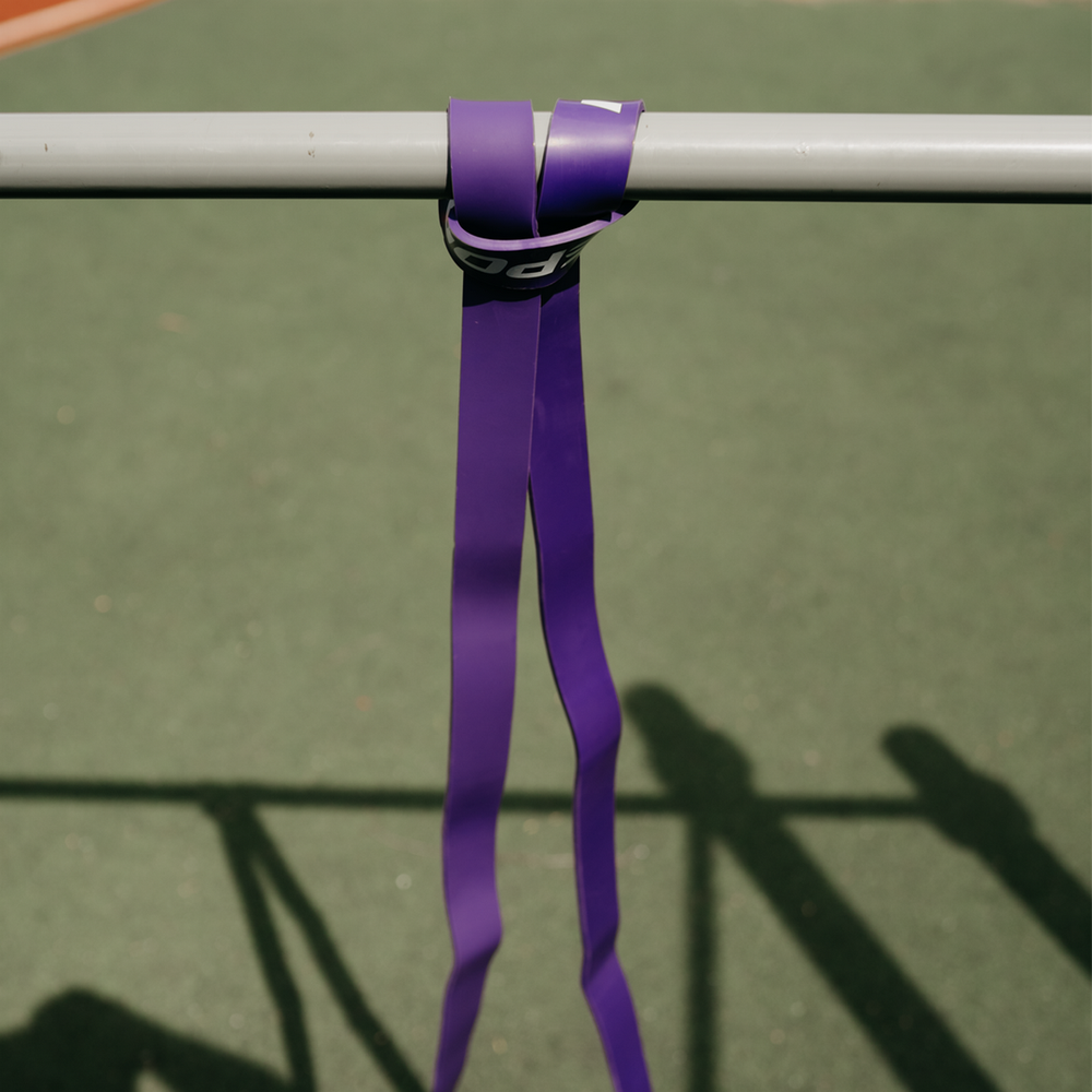 ITEX SPORT резинка для подтягивания на турнике, эспандер ленточный фиолетовый (сопротивление 20-40 кг), оптом
