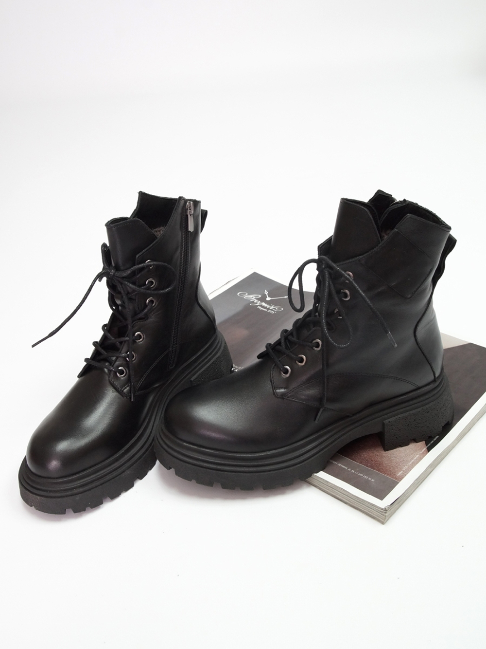 Ботинки женские зимние