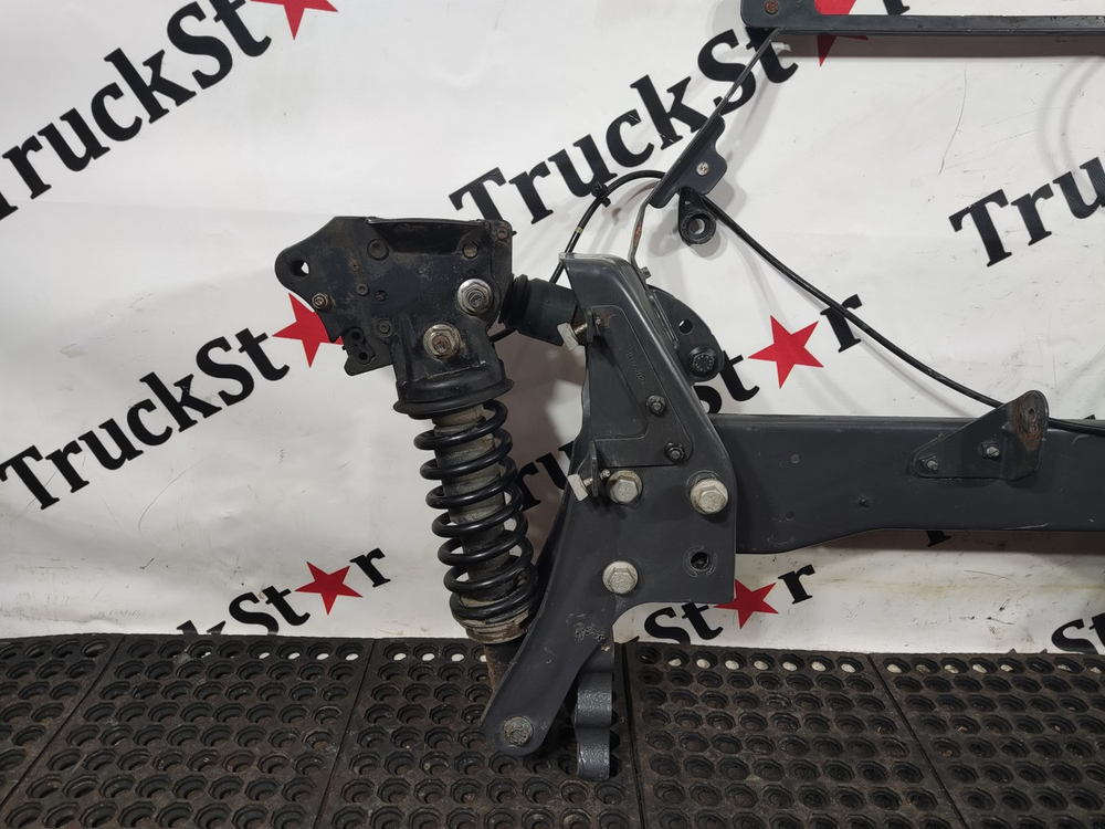 Подвеска кабины задняя в сборе 2017г.