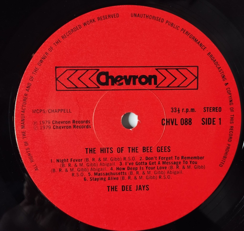 Винтажная виниловая пластинка LP The Dee Jays Hits Of The Bee Gees (UK 1979)