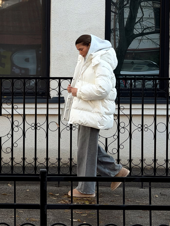 Пуховик COLD SEASON, молочный