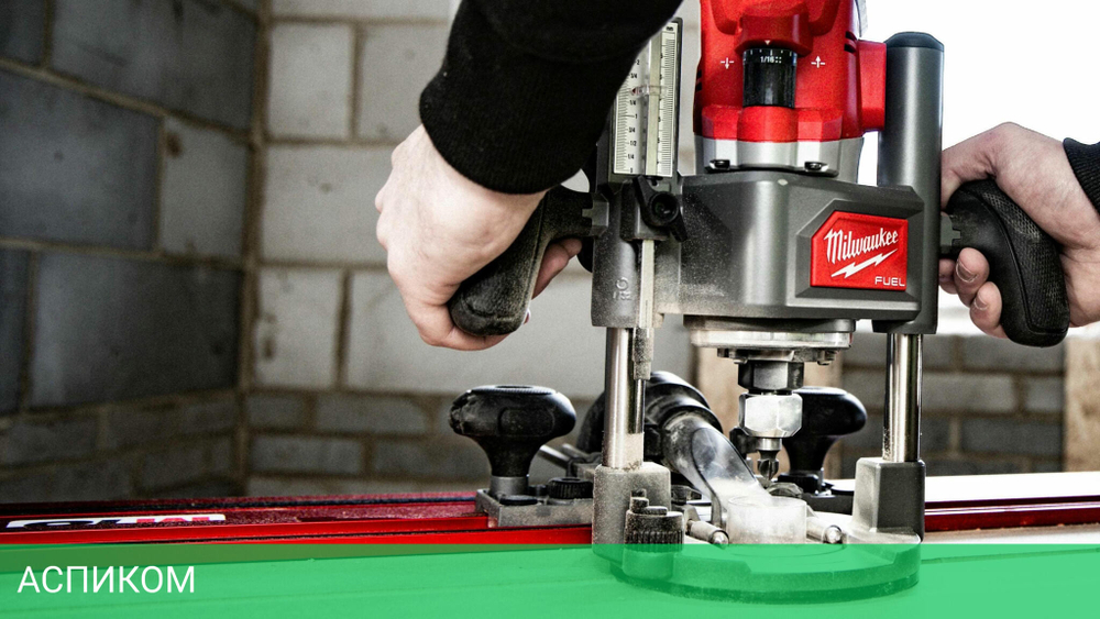 Фрезер Milwaukee M18 FR12-0X (4933493304)
