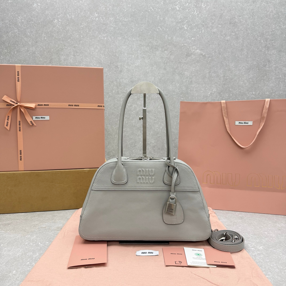 Miu Miu Vivant Bag 32 cm
