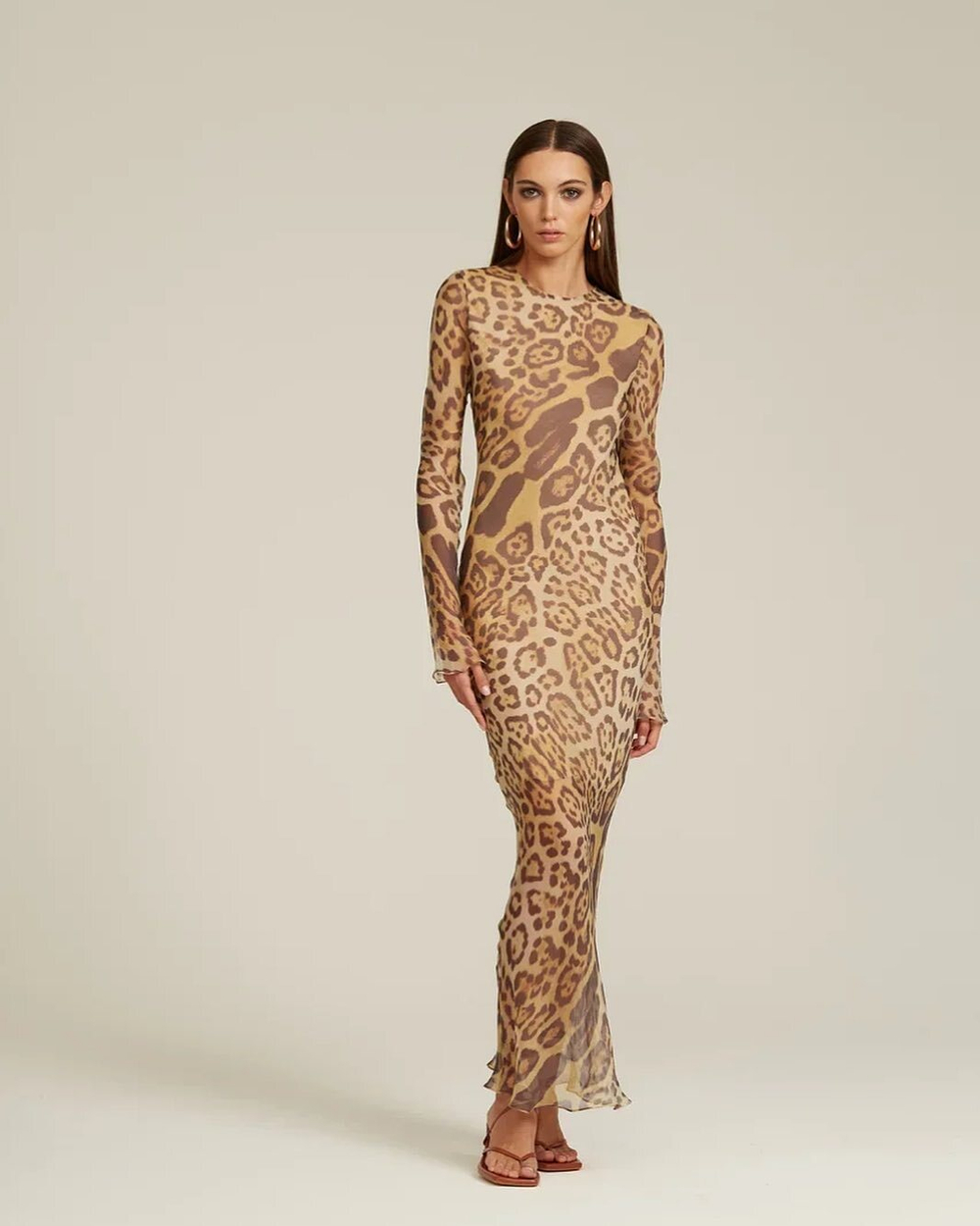 Платье длинное с леопардовым принтом