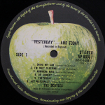 The Beatles / Yesterday And Today (LP)
