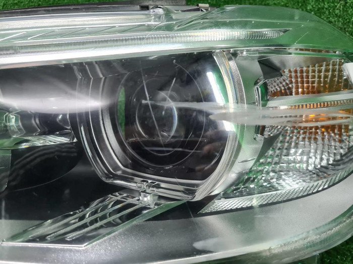 Фара левая BMW X5 F15 X6 F16 (2013-2018) ксенон