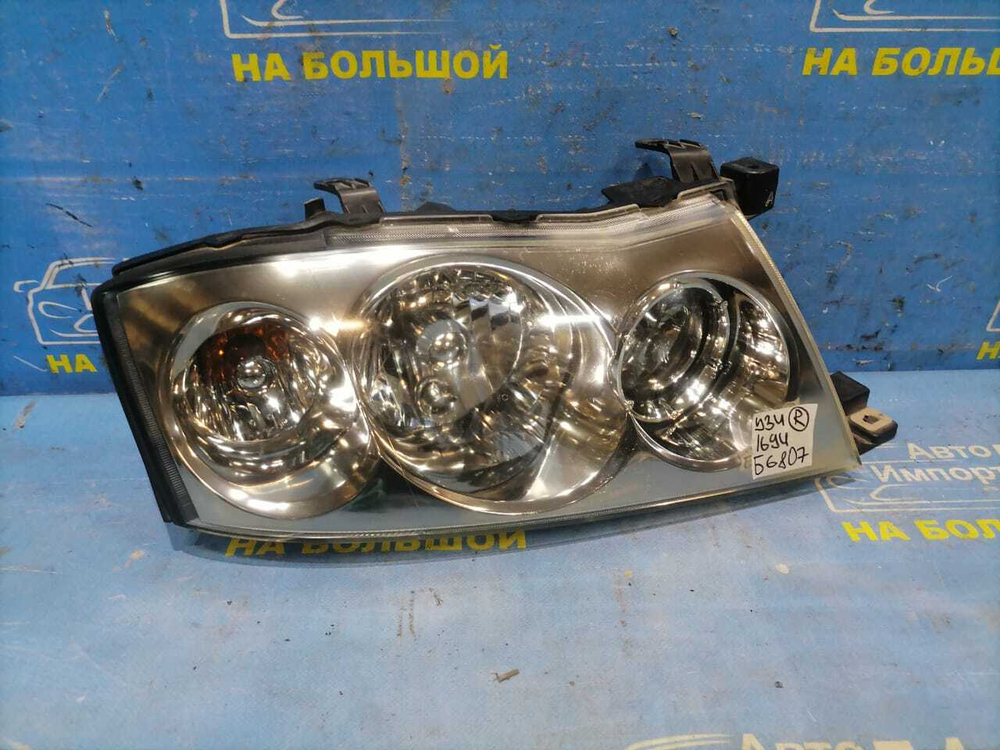 Фара передняя правая NISSAN GLORIA 2001-2004